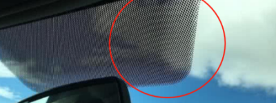 汽车前挡玻璃上的黑点和黑边有什么作用？